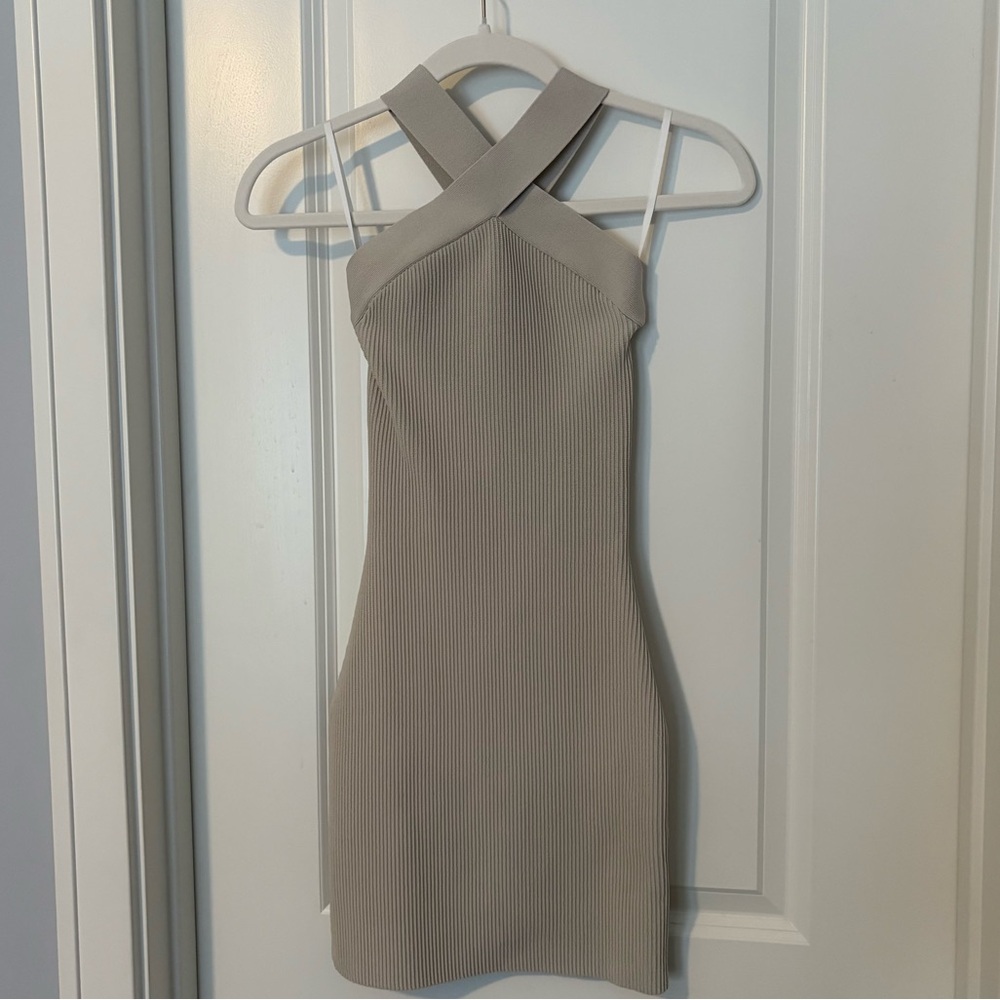 Aritzia Babaton Dress